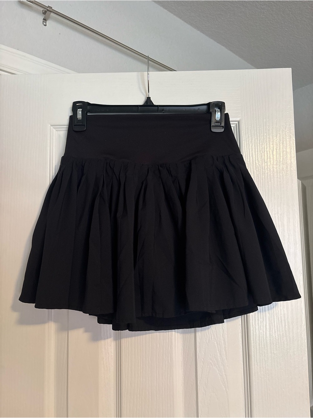 all in motion Black Circle Skirt with Pleated Full Flare